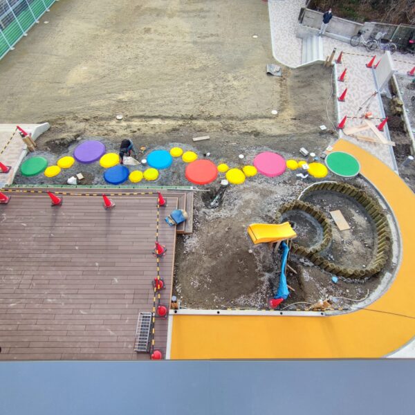 ゴムチップ舗装　ソフトグラウンド