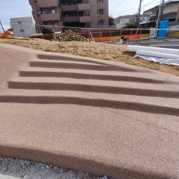 大阪府池田市 公園施設 ゴムチップ舗装 ソフトグラウンド