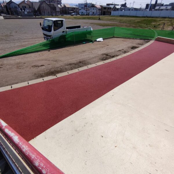 ゴムチップ舗装　ソフトグラウンド