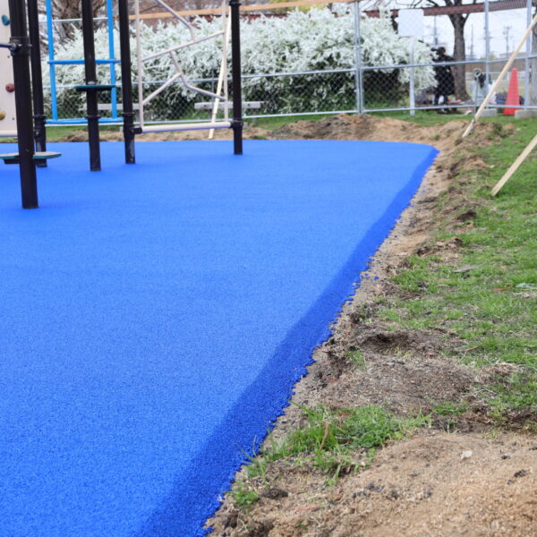 ゴムチップ舗装　ソフトグラウンド