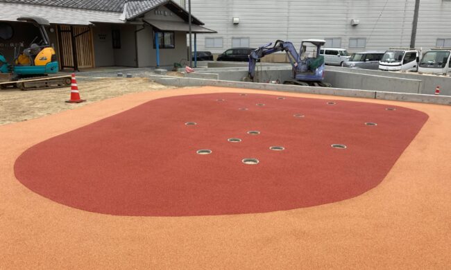 ゴムチップ舗装　ソフトグラウンド
