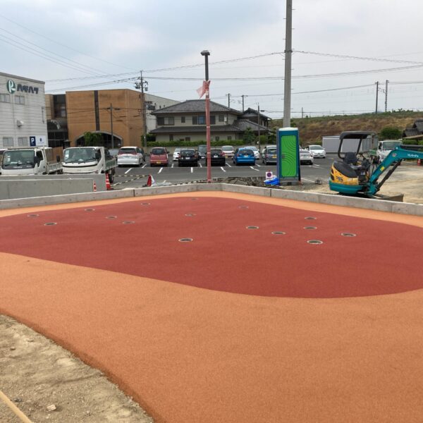 ゴムチップ舗装　ソフトグラウンド