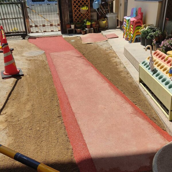 岡山県津山市 ゴムチップ舗装 ゴムチップ舗装 ソフトグラウンド