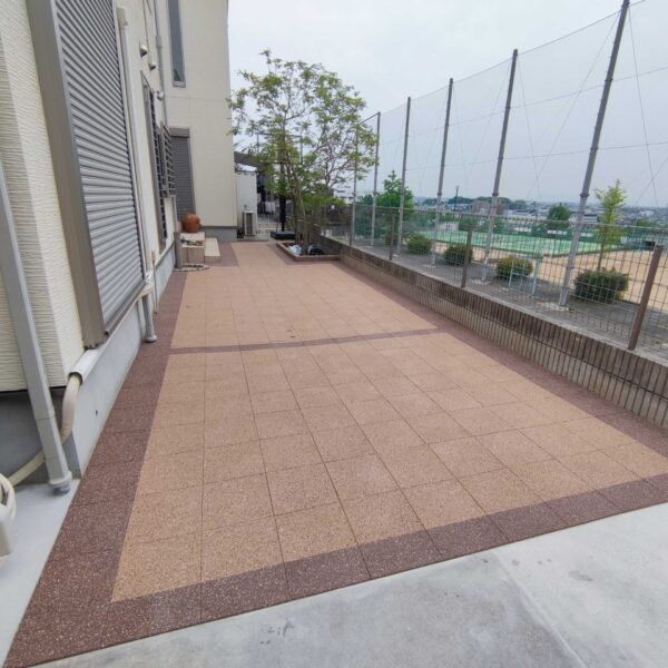 ゴムチップ舗装　ソフトグラウンド