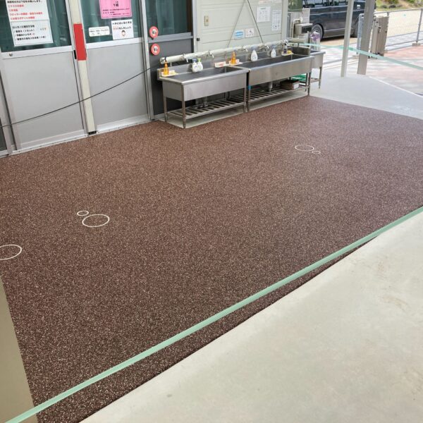 ゴムチップ舗装　ソフトグラウンド