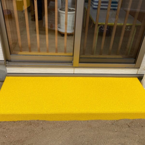 ゴムチップ舗装　ソフトグラウンド