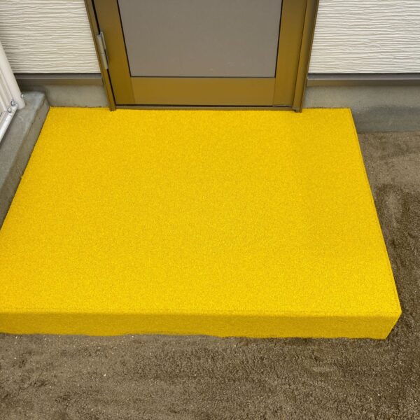 ゴムチップ舗装　ソフトグラウンド