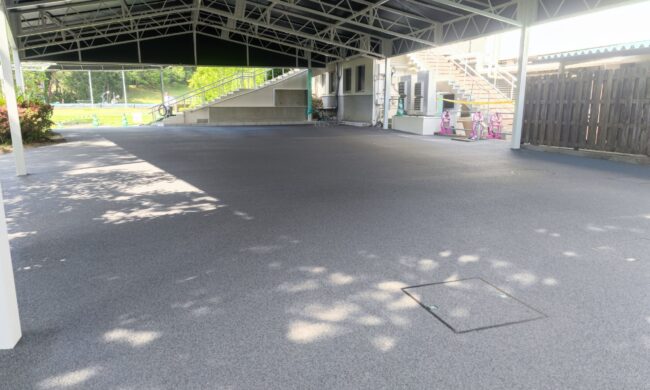 ゴムチップ舗装　ソフトグラウンド