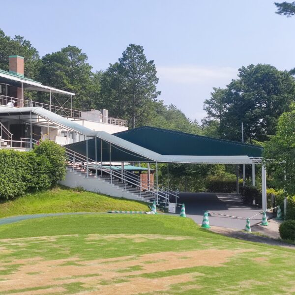 兵庫県川西市 ゴルフ場 ゴムチップ舗装 ソフトグラウンド ゴムチップ舗装 ソフトグラウンド