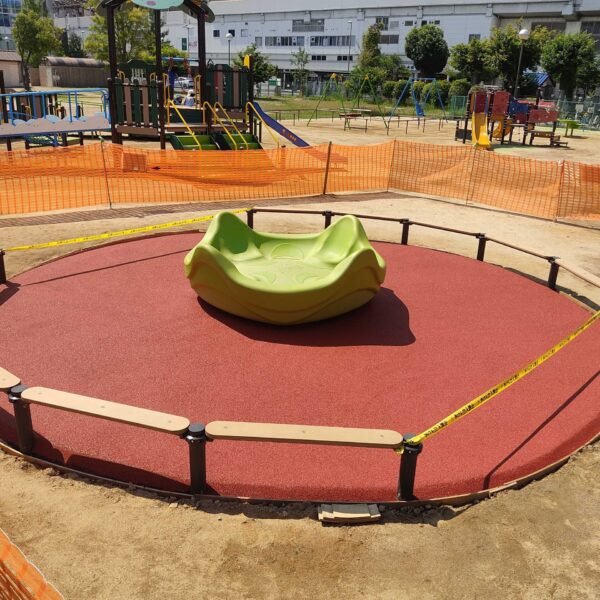 ゴムチップ舗装　ソフトグラウンド