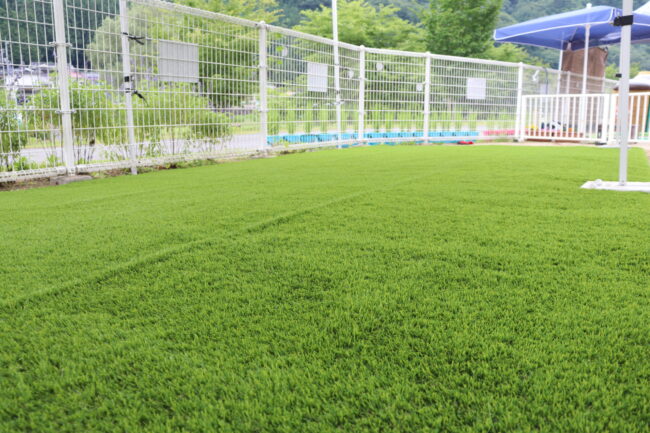 人工芝舗装　ソフトグラウンド