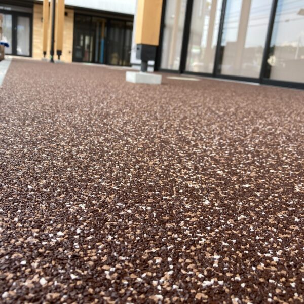 ゴムチップ舗装　ソフトグラウンド