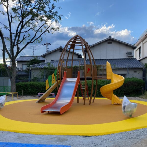 ゴムチップ舗装　ソフトグラウンド