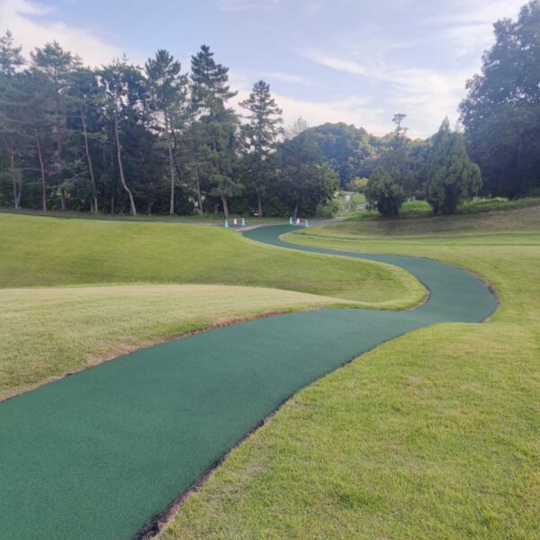 ゴムチップ舗装　ソフトグラウンド