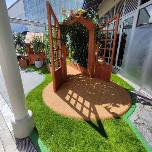 ゴムチップ舗装　ソフトグラウンド