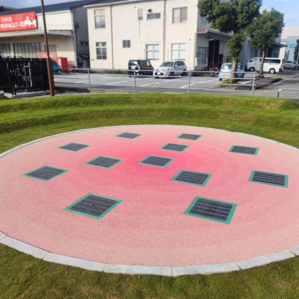 ゴムチップ舗装　ソフトグラウンド