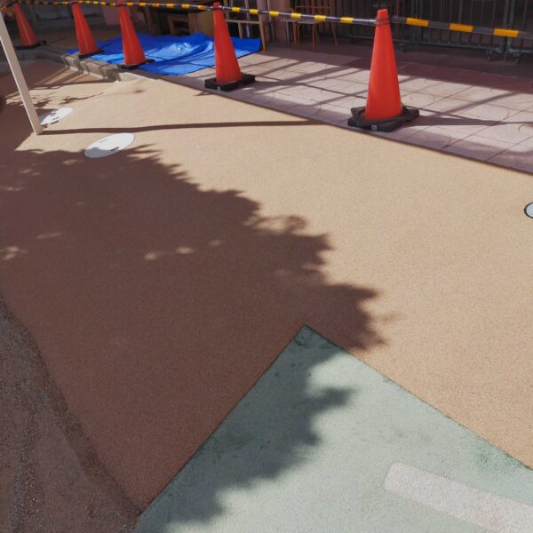 ゴムチップ舗装　ソフトグラウンド