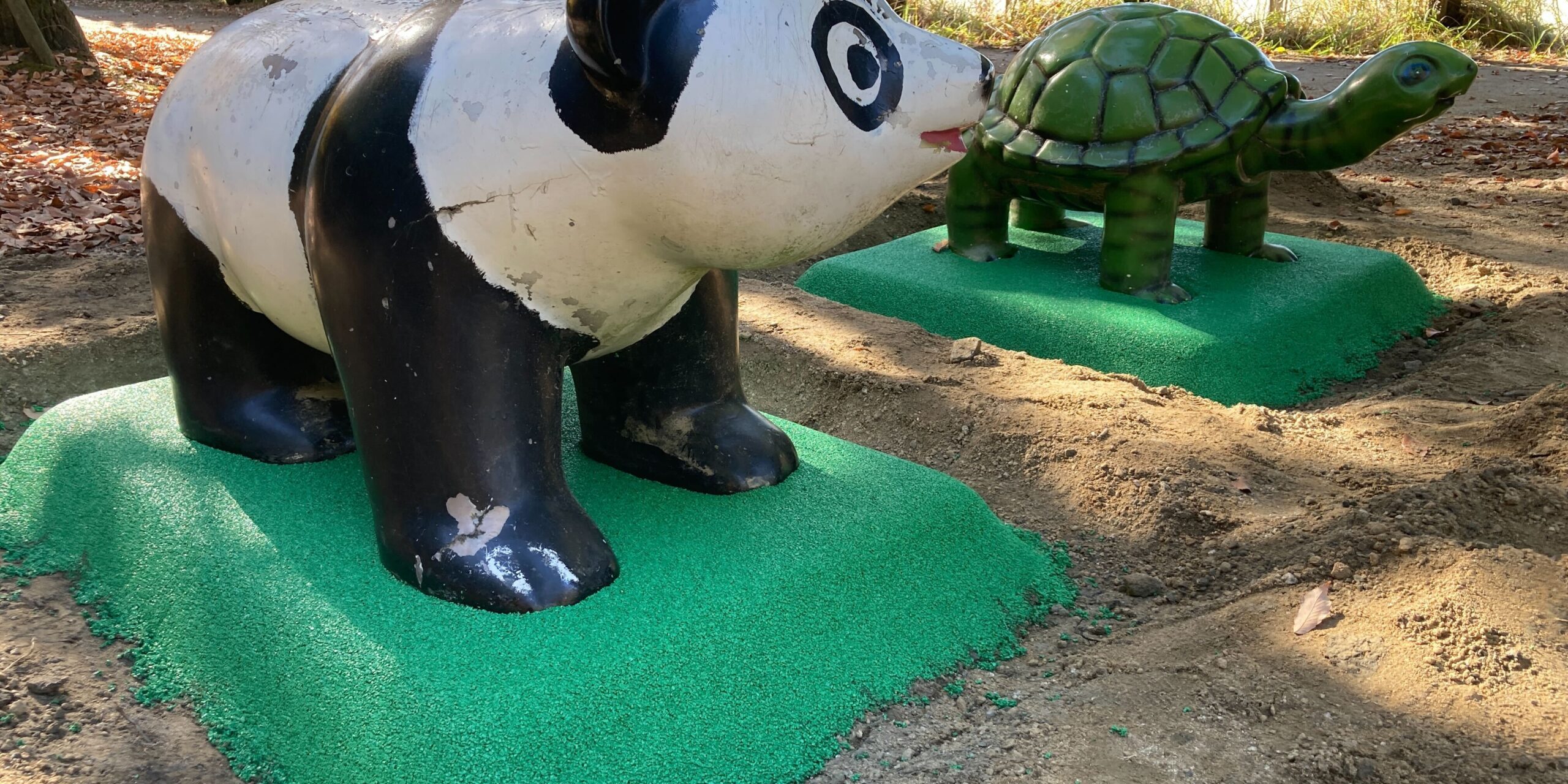 ゴムチップ舗装　ソフトグラウンド