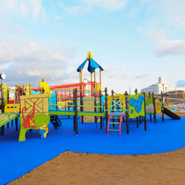 兵庫県明石市 公園施設 (6) ソフトグラウンド現場施工 厚塗りタイプ t40 ゴムチップ舗装