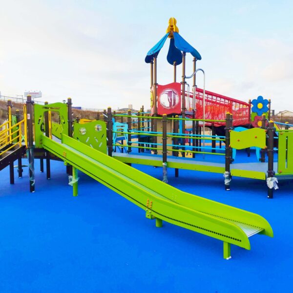 兵庫県明石市 公園施設 (11) ソフトグラウンド現場施工 厚塗りタイプ t40 ゴムチップ舗装