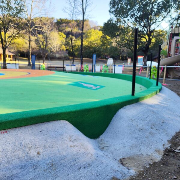 ゴムチップ舗装　ソフトグラウンド