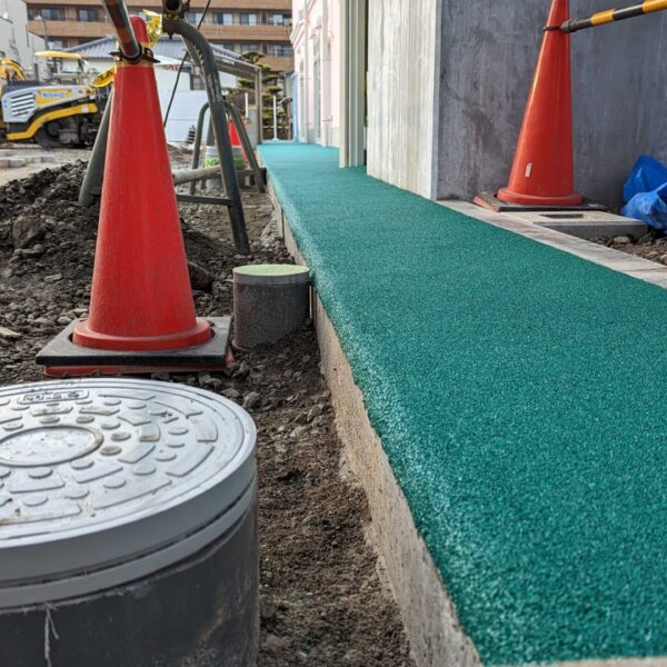 ゴムチップ舗装　ソフトグラウンド