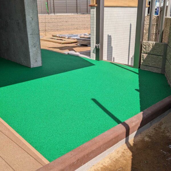 ゴムチップ舗装　ソフトグラウンド