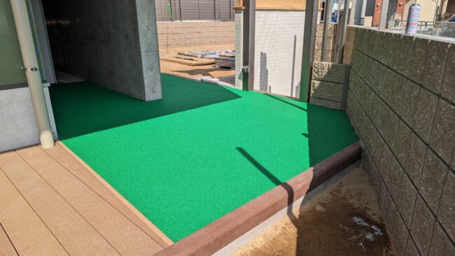 ゴムチップ舗装　ソフトグラウンド