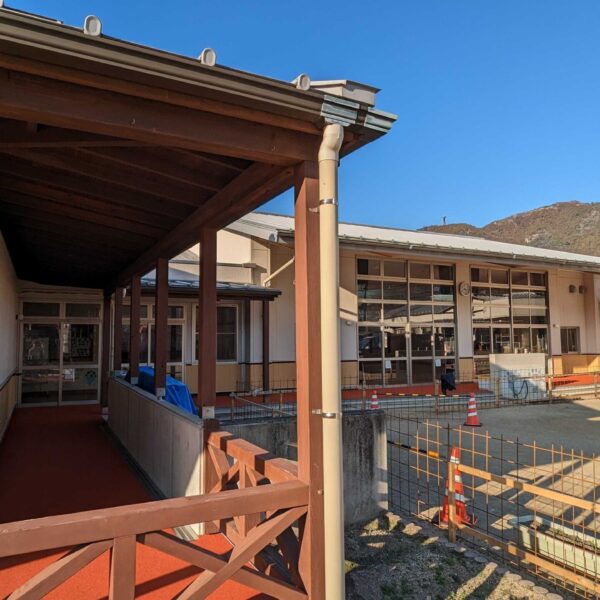 ゴムチップ舗装　ソフトグラウンド