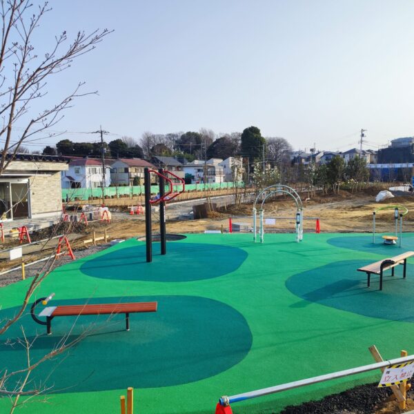 ゴムチップ舗装　ソフトグラウンド