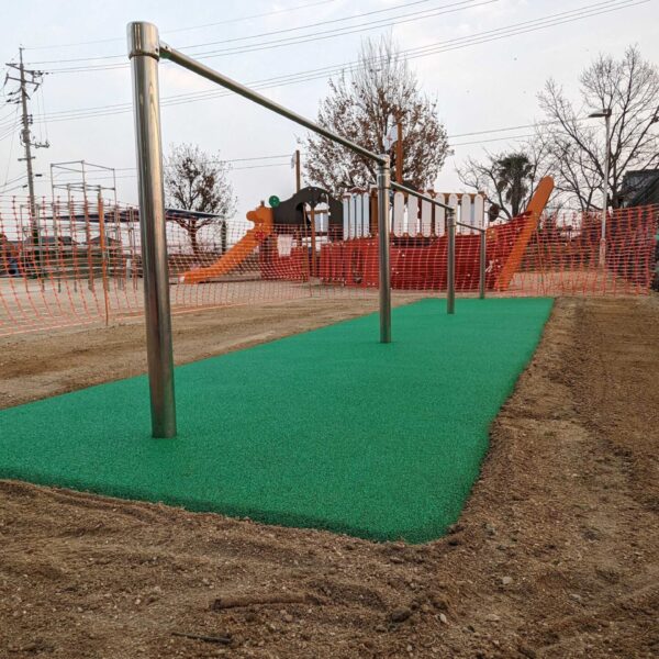 ゴムチップ舗装　ソフトグラウンド