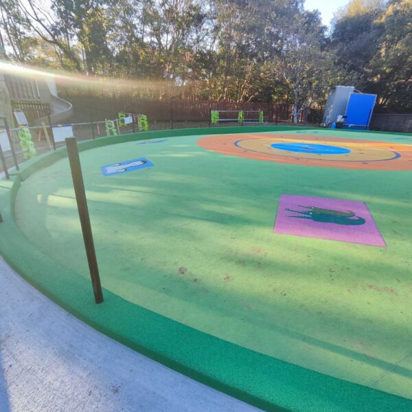 ゴムチップ舗装　ソフトグラウンド