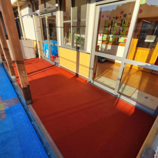 ゴムチップ舗装　ソフトグラウンド