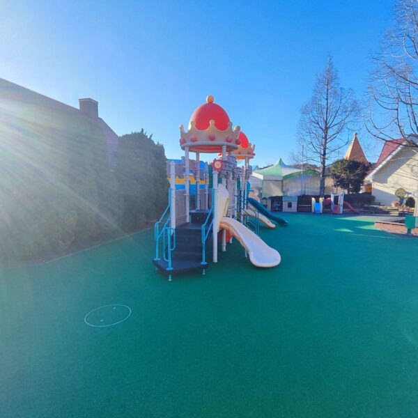 岡山県玉野市 テーマパーク ゴムチップ舗装 ソフトグラウンド