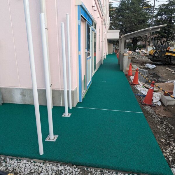 ゴムチップ舗装　ソフトグラウンド