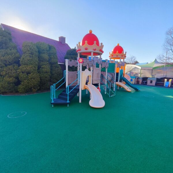 岡山県玉野市 テーマパーク2 ゴムチップ舗装 ソフトグラウンド