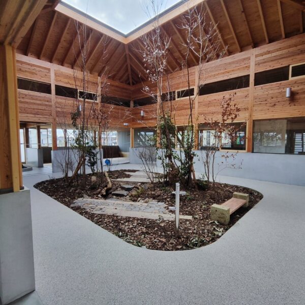 ゴムチップ舗装　ソフトグラウンド