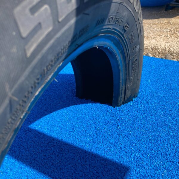 ソフトグラウンド　ゴムチップ　厚塗り