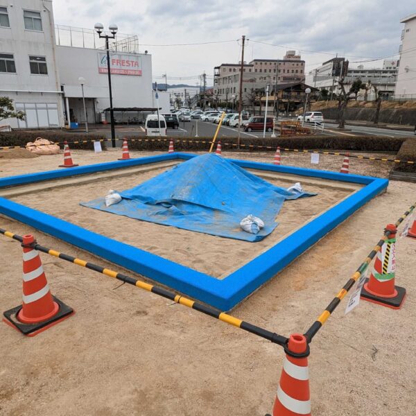 ソフトグラウンド　ゴムチップ　砂場枠