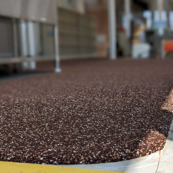 ソフトグラウンド　ゴムチップ　標準タイプ