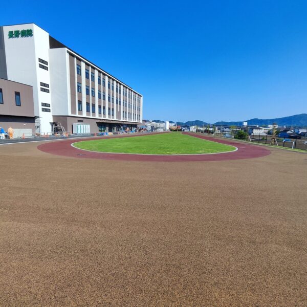 ソフトグラウンド　標準タイプ　ゴムチップ舗装