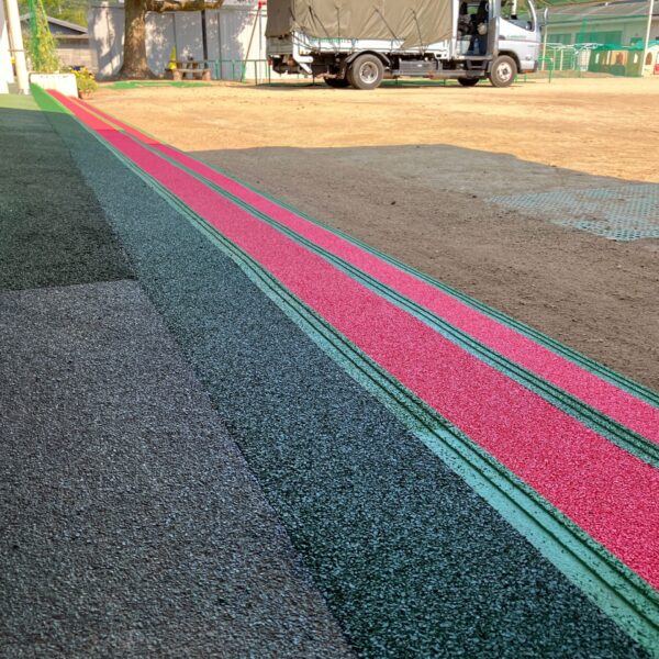 ゴムチップ舗装　ソフトグラウンドシリーズ