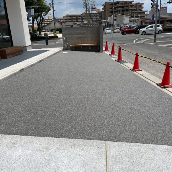 ゴムチップ舗装　ソフトグラウンドシリーズ　ソフトグラウンド標準タイプ