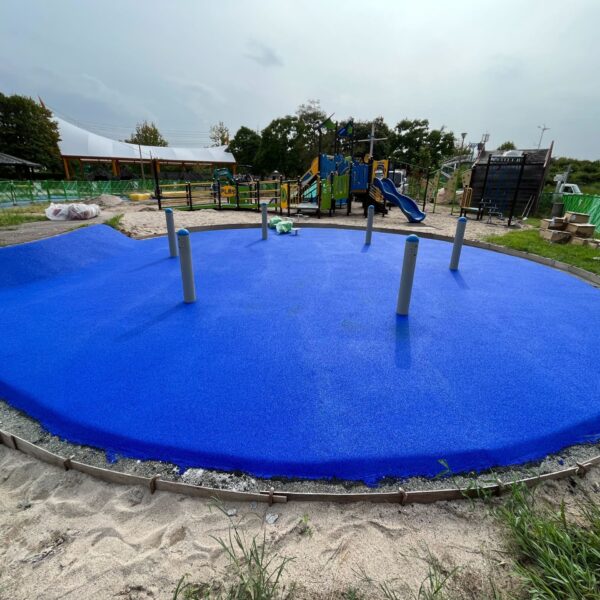 ゴムチップ舗装　ソフトグラウンド厚塗りタイプ