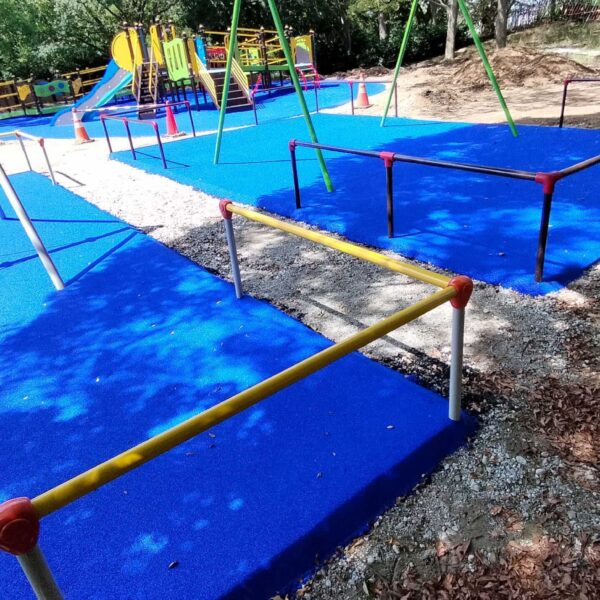 ゴムチップ舗装　ソフトグラウンド厚塗りタイプ