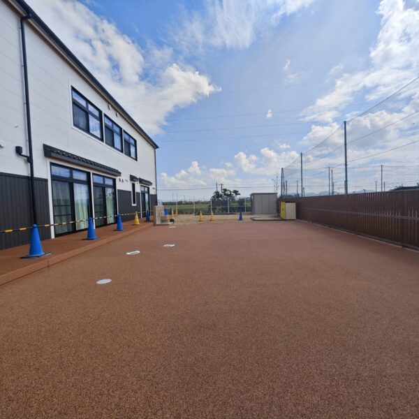 ソフトグラウンド　標準タイプ　ゴムチップ舗装