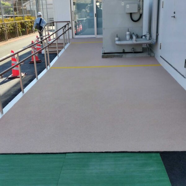 ゴムチップ舗装　ソフトグラウンド　標準タイプ