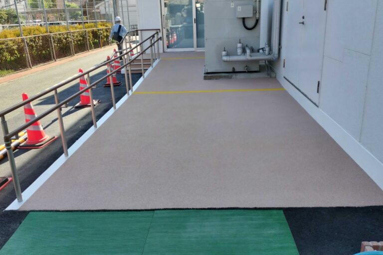 ゴムチップ舗装　ソフトグラウンド　標準タイプ