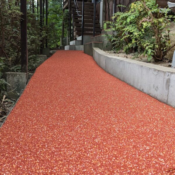 ソフトグラウンド　標準タイプ　ゴムチップ舗装