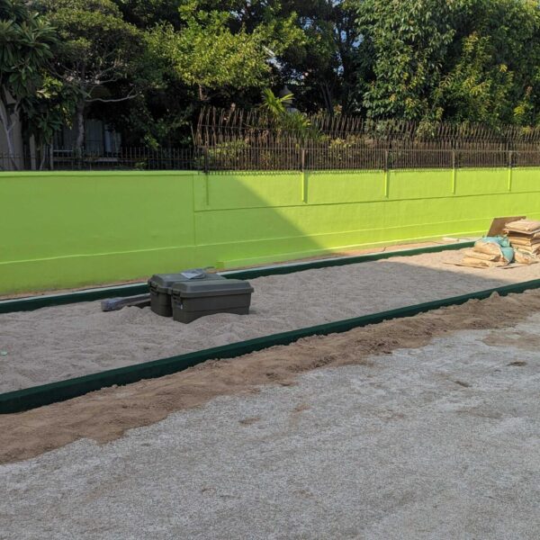 ゴムチップ舗装　ソフトグラウンド　標準タイプ　砂場枠タイプ